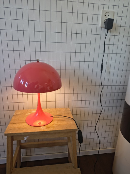 Panthella 250 table lamp (Panthella mini) coral led Louis Poulsen