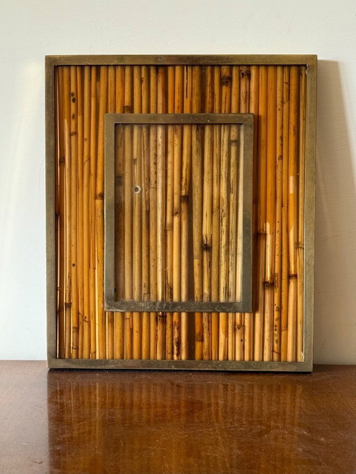 Marco de fotos estilo Hollywood Regency, de bambú y latón, al estilo de Gabriella Crespi, Italia, década de 1970.