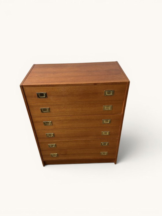 Image 1 of Dänische Teakholzkommode mit Messinggriffen