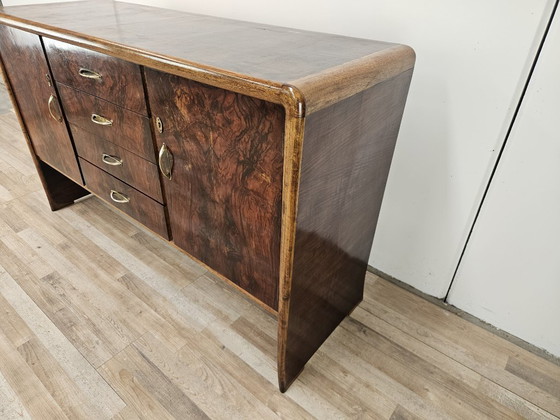 Image 1 of Art Deco dressoir in walnoot en licht walnoot.