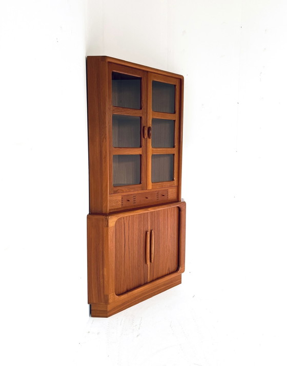 Image 1 of Vitrine d'angle vintage en teck, Dyrlund '70s
