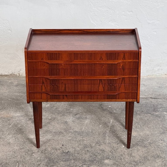 Image 1 of Cómoda danesa de palisandro, década de 1960: diseño escandinavo de mediados de siglo