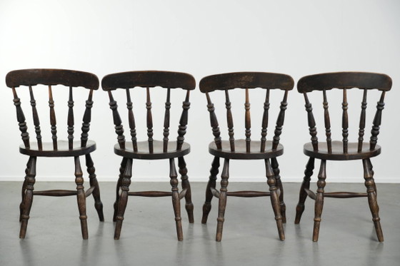 4x Antique English wooden Windsor pub/bistro chairs from the 19th century with a beautiful patina (photo 4 of 14)