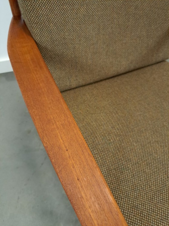 Image 1 of Skandinavischer Sessel aus Teakholz mit braunen Stoffpolstern, Stuhl 1