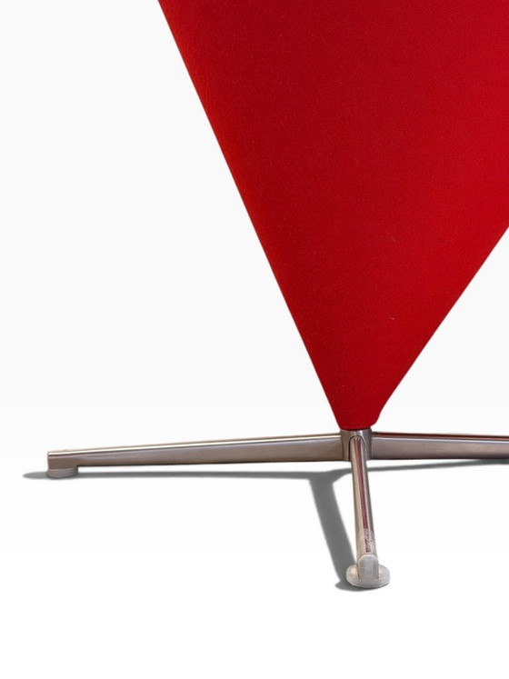 Pair of Cone Chair Armchairs by Verner Panton for Vitra, red fabric – Textile (photo 10 of 12)