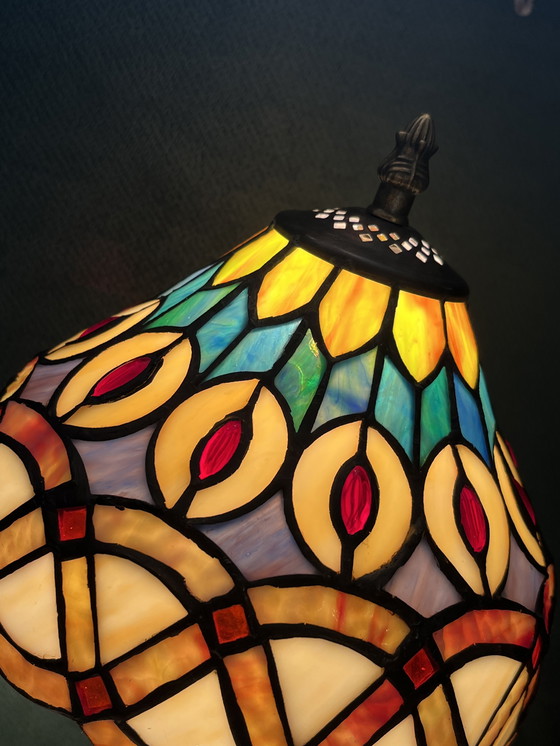Image 1 of Vitrail Tiffany Style années 20 Lampe de table Motif paon