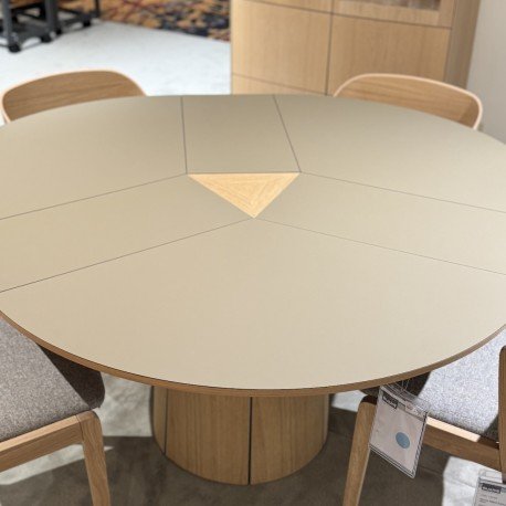 Image 1 of ensemble de salle à manger