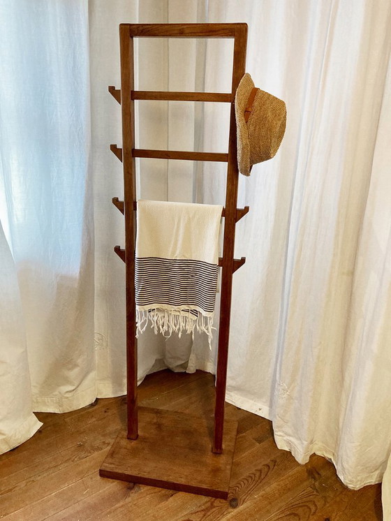 Image 1 of Portasciugamani/servo WC in rovere massello, stile Art Déco