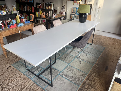 Tavolo da pranzo di design 280 x 90 cm. Rovere massello