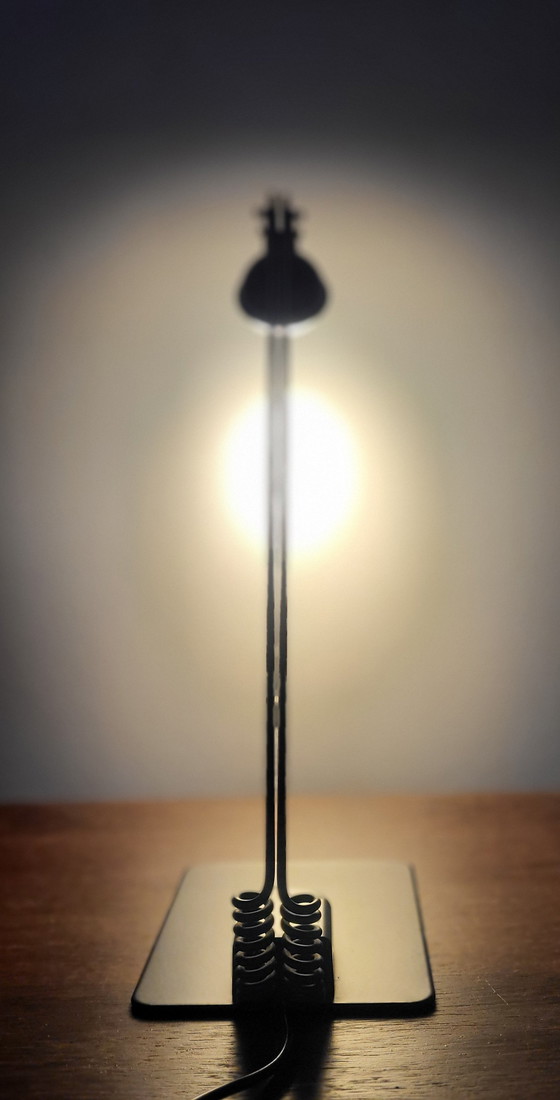 Image 1 of Lampada da tavolo o da scrivania HEMA minimalista