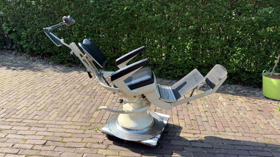 Image 1 of Vintage Siemens Sirona “D” Tandartsstoel (ca. 1950–1960)