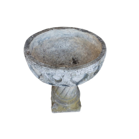 Image 1 of Old concrete garden statue, garden ornament