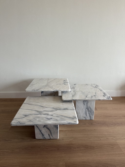 Vintage Bianco Carrara marble nesting tables, Italy 1960
