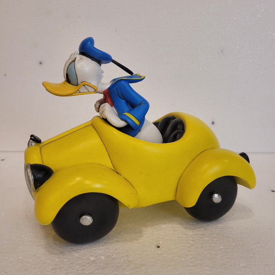 Image 1 of Pato Donald con Coche Amarillo, Rutten, Resina, 2000’s - Estados Unidos