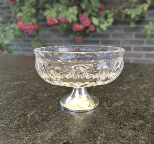 Sucrier et vase en cristal sur base en argent