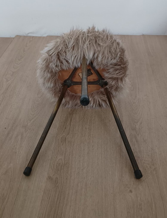 Felltex 1950s long-haired Stool – Metal, Textile (photo 5 of 6)