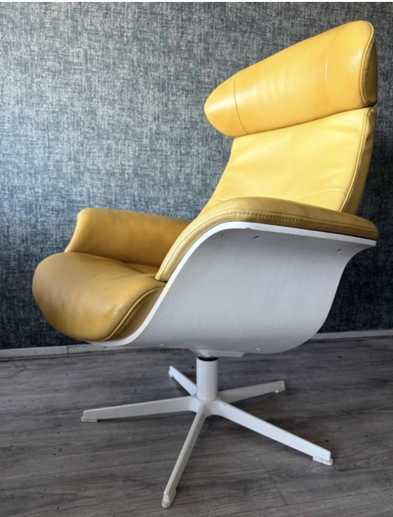 Image 1 of Conform Time Out Lounge-Sessel – Gelbes Leder