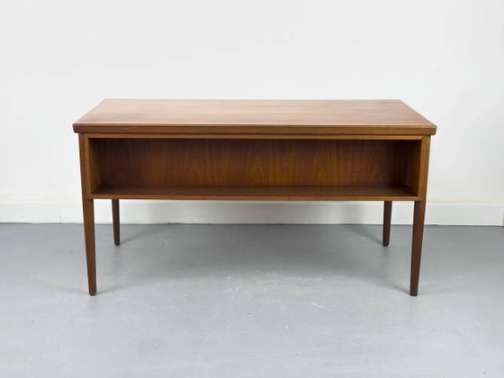 Deens Teak Bureau met Laden, jaren 60 – Scandinavian (photo 21 of 28)