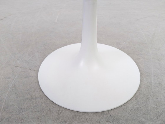 Image 1 of Mesa de centro Arkana de 60 cm, de Maurice Burke, similar a la Tulip de Saarinen.