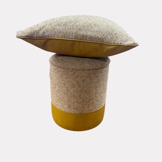 Pouf unico con vassoio e cuscino decorativo abbinato – Momentinja, Poggiapiedi e pouf, Textile (photo 6 of 6)