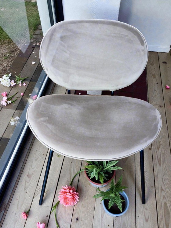 Image 1 of Fauteuil velours beige Maisons du Monde