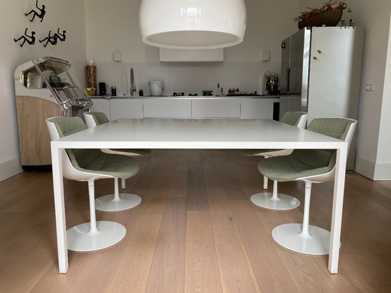 Image 1 of Ensemble de table à manger en MDF Italie