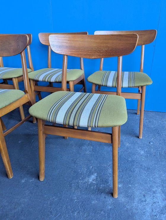 Image 1 of 7 Deense vintage teak stoelen Findahl & Farstrup 