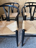 4x Wishbone-Stühle, entworfen von Hans Wegner
