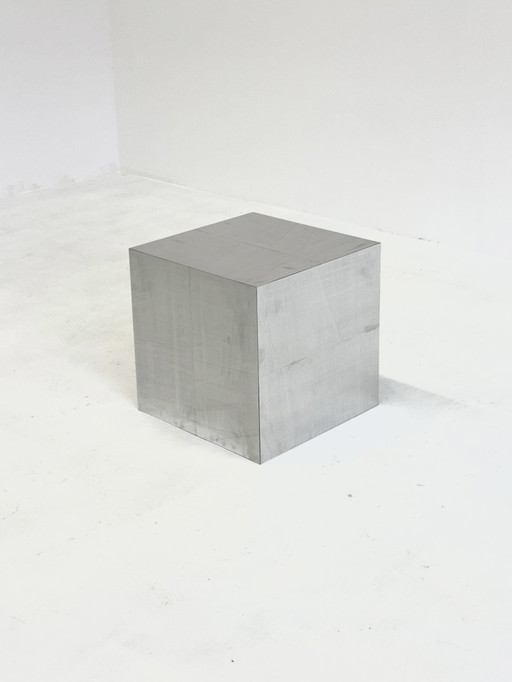 Table d'appoint ou piédestal en aluminium