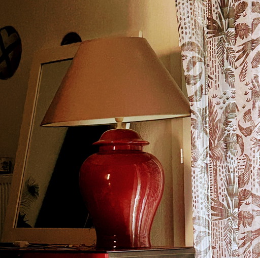 Lampada da tavolo vintage in ceramica rossa a forma di vaso per zenzero. – vloerlampen