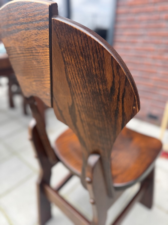Image 1 of Brutalist eetstoelen (6st) en eettafel