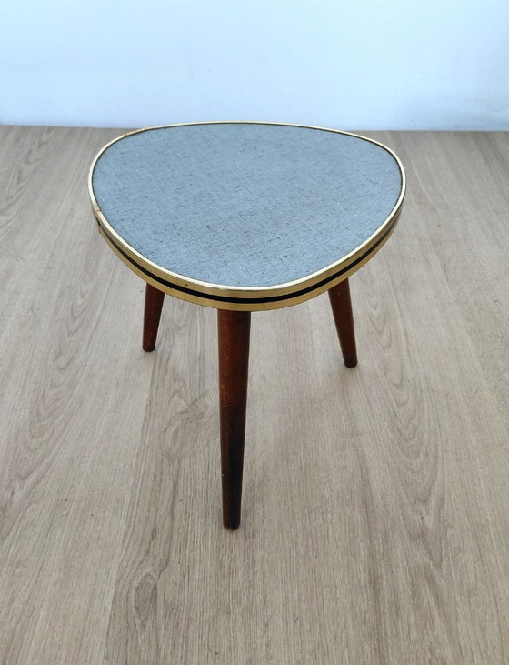 Image 1 of Beistelltisch aus den 1950er Jahren.