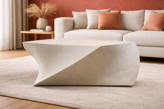 Image 1 of Salontafel "Monolith" van gewaxt beton