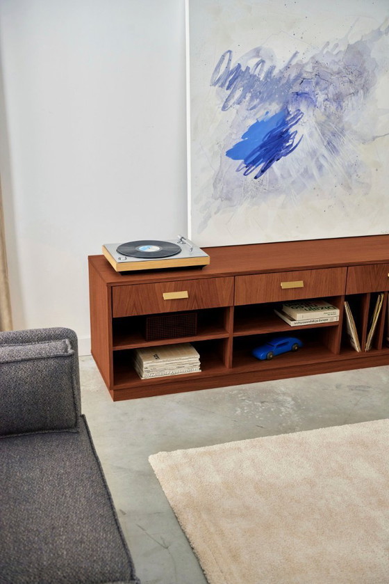 Image 1 of Draaitafel dressoir gebeitst teak T-S07 drie laden