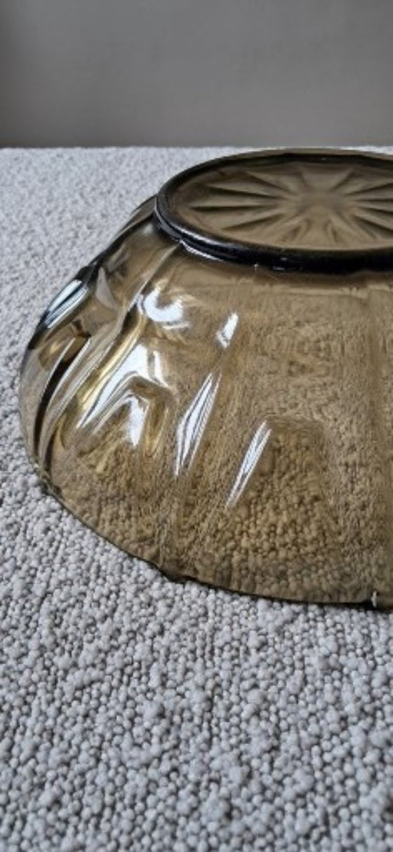 Image 1 of Ciotola da insalata vintage color grigio fumo