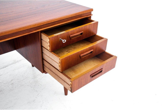 Image 1 of Bureau en teck, Danemark, 1960