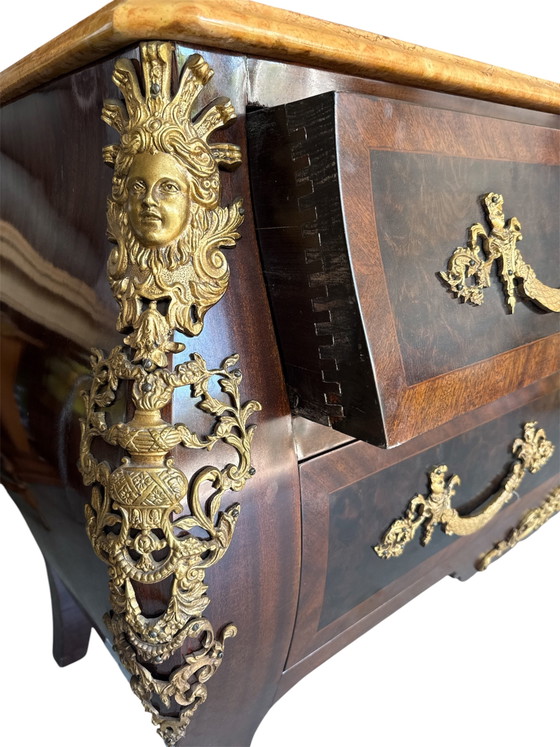 Image 1 of  elegant Louis XV-style commode 