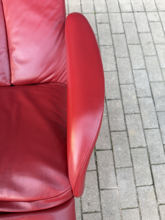 Image 1 of Poltrona relax Jori Symphony, recente, in pelle Celia rossa, taglia media, in ottime condizioni!