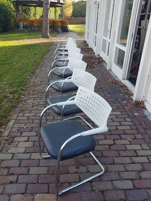 8 Vitra vis a vis sledestoelen
