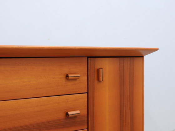 Image 1 of Italiaans design uit de jaren 70, brutalistisch-modernistisch geometrisch dressoir