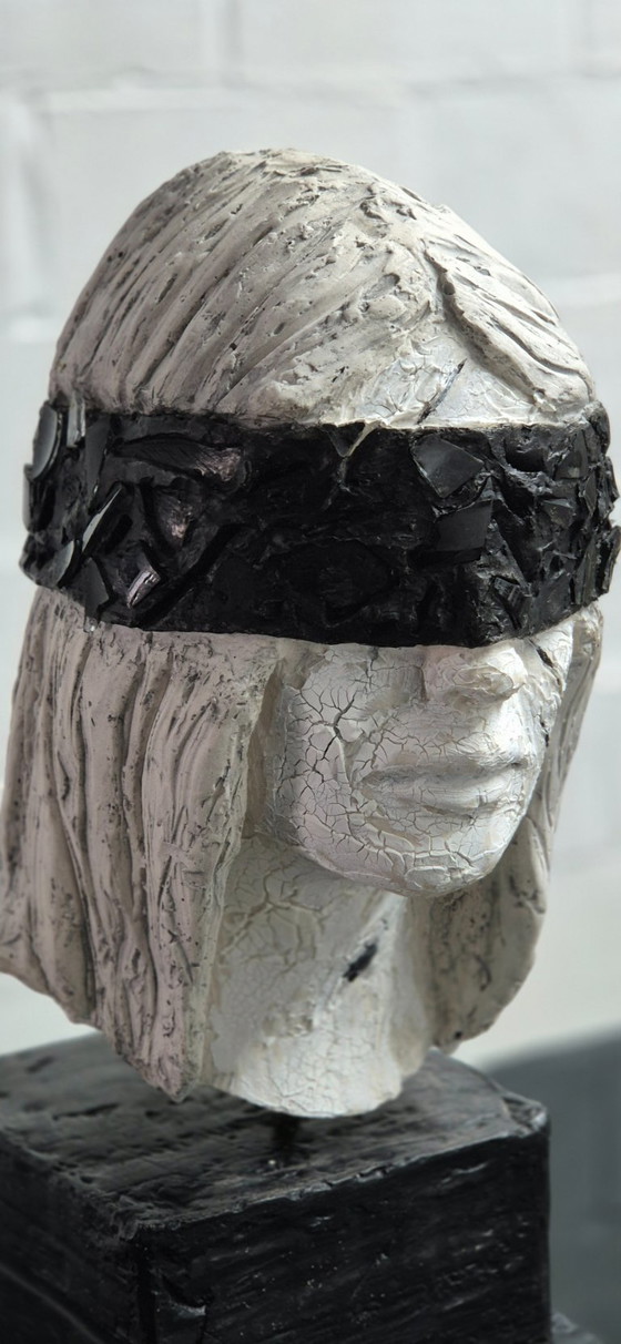 Where Looking Stops - Unique Handmade Sculpture – Other (photo 2 of 13)