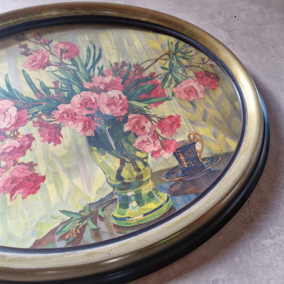 Image 1 of Stampa antica in cornice ovale dietro vetro dipinto floreale