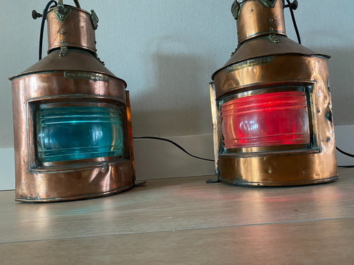 2x Backbord- und Steuerbordlicht