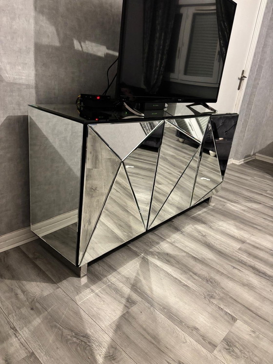 Image 1 of mobile porta TV