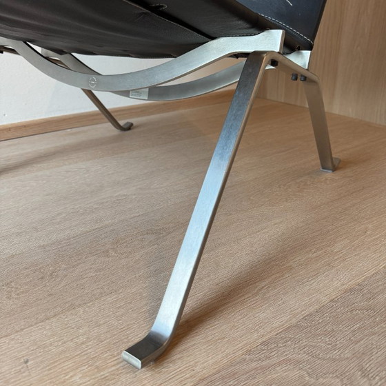 Poul Kjærholm PK22 Fauteuil Lounge pour Fritz Hansen, Cuir Noir, 2007 – Chaises & fauteuils, Leather, Metal (photo 12 of 20)