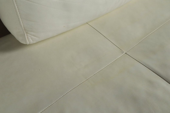 Image 1 of Rolf Benz Dono bank van Christian Werner in wit leer, jaren 90