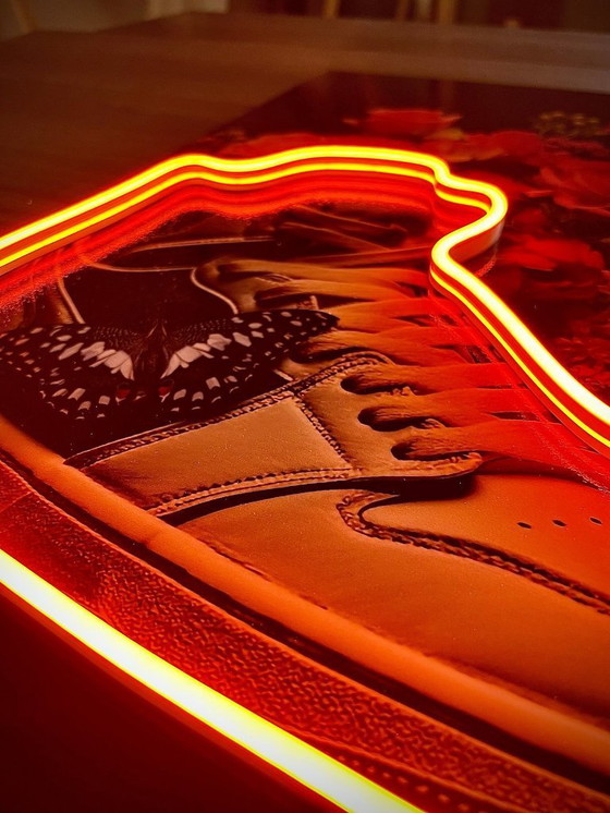 Image 1 of Jordan Flowers Buquet Led Wall Art - LEDMansion