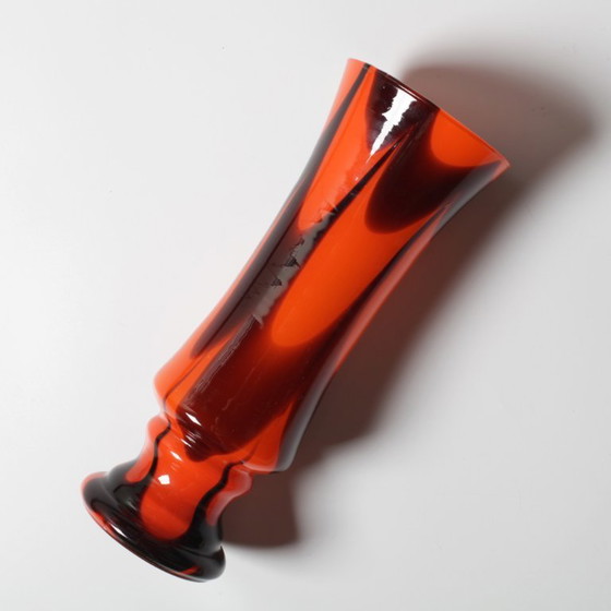 Image 1 of Zeldzame vintage vaas van Murano-glas in twee kleuren (oranje en bruin) uit het midden van de 20e eeuw / Italië / jaren 70