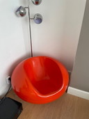 Pastil Eero Aarnio fauteuil oranje