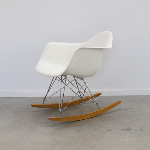 Vitra Eames Fauteuil RE RAR | Wit | Chroom